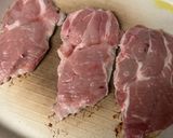 Foto del paso 5 de la receta: Brócoli, Puerro y Zanahoria Rehogadas con Cerdo a la Plancha