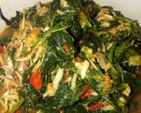 Foto langkah ke 4 dari resep Sayur Daun Singkong Teri Medan.