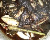 Foto langkah ke 4 dari resep Cumi masak hitam pedas.