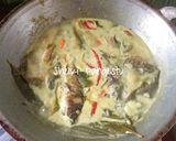 Foto langkah ke 3 dari resep Ikan Mas Bumbu Kuning Melimpah.