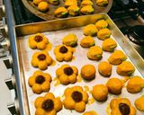 Foto langkah ke 5 dari resep Nastar Klasik Bentuk Bunga dan Jagung.