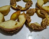 পিনাট বাটার অ্যাপল স্যান্ডউইচ (Pea nut butter apple sandwich recipe in Bengali) রেসিপি ধাপ - 2 ছবি