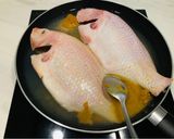 Hình bước làm 1 của món Cá diêu hồng với tương miso
