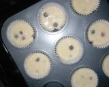 A picture of step 5 of Blueberry muffins.
