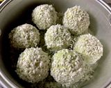 Hình bước làm 4 của món Xôi bánh khúc