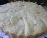 Foto del paso 5 de la receta: Torta invertida de peras