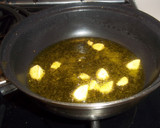Foto del paso 5 de la receta: Tortilla de calabaza y dientes de ajo