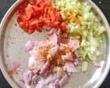 A picture of step 2 of Hummus pesto papad bites.
