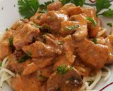 Tejszínes, gombás pecsenyehús recept fázis 5 fotója