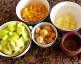 Foto del paso 1 de la receta: Pasta con salsa de Zucchini v champiñones. #Mercado
