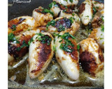 Foto del paso 11 de la receta: Calamares rellenos a la plancha con ajo y perejil