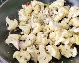 A picture of step 4 of Aniseeds Roasted Cauliflower Florets.