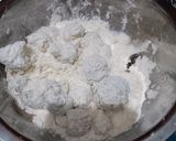 Foto langkah ke 3 dari resep Tumis brokoli crispy.