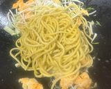 Foto langkah ke 4 dari resep Cah mie kuning ala resto cina.