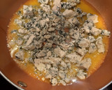Foto del paso 1 de la receta: Espaguetis con salsa cabrales o queso fueya 🍝