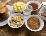 Foto del paso 1 de la receta: Tarta de chocolate_galletas & nueces macadamia 🍪