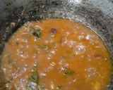 A picture of step 4 of Masala dahi chicken.