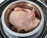Foto langkah ke 1 dari resep Abon Ayam untuk Isian Lemper/ Sosis Solo.