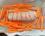 A picture of step 3 of Stuffed pork fillet with roasted carrots.