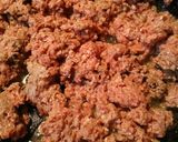A picture of step 4 of Cheeseburger Omelet.