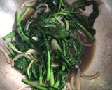Foto langkah ke 4 dari resep Tumis Kailan Siram Saus Tiram.
