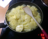 Foto del paso 3 de la receta: Tortilla paisana madrileña