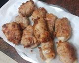 Foto del paso 4 de la receta Rollitos de cerdo con papas fritas y salsa a la pimienta