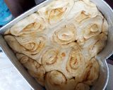 A picture of step 15 of Potatoe swirl bread/burger.