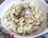 A picture of step 3 of Egg Salad.