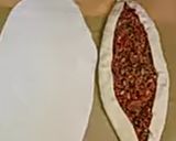 A picture of step 4 of Turkish veg pide.