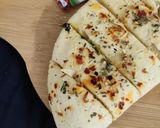 A picture of step 5 of Cheese stuffed garlic bread (Domino's style).