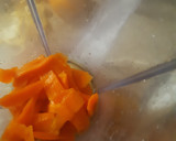 Foto del paso 5 de la receta: Mermelada de mandarina y zanahoria