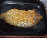 A picture of step 3 of Fish majboos Rice.