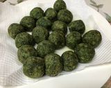 A picture of step 3 of Palak Kofta Curry.