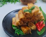 Foto langkah ke 4 dari resep Lumpia Telur Rebung.