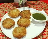 A picture of step 5 of Sabudana Vada.