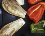 Foto del paso 1 de la receta: Morrones y berenjenas rellenos