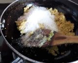 A picture of step 2 of BOTTLE GOURD HALWA/LAUKI KA HALWA.