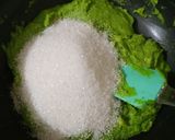 मटर तिल बर्फ़ी (Matar til barfi recipe in Hindi) रेसिपी चरण 5 फोटो