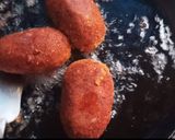 A picture of step 5 of Egg cutlet.