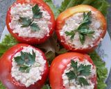 Foto del paso 3 de la receta: Tomates rellenos frescos y fáciles