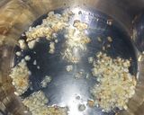 Foto langkah ke 1 dari resep Sop Kembang Tahu Telur Puyuh.
