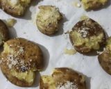 Foto langkah ke 4 dari resep Baked Garlic Potato.