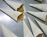 Foto langkah ke 3 dari resep Pangsit Cone isi Mie Goreng.