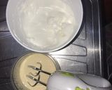 Foto del paso 1 de la receta: Torta de Frutas 🍎 🍌 🍐 invertida