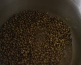 A picture of step 1 of Moong kadhi.