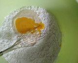Foto langkah ke 4 dari resep Peyek rebon renyah.