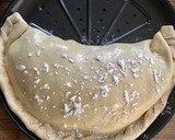 Foto del paso 8 de la receta: Cena italiana: Calzone clásico y Calzone de salchichón ibérico con champiñones