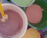 Foto langkah ke 4 dari resep Cake ultah rainbow.