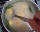 A picture of step 2 of Simple Banana Soup (Kolak).